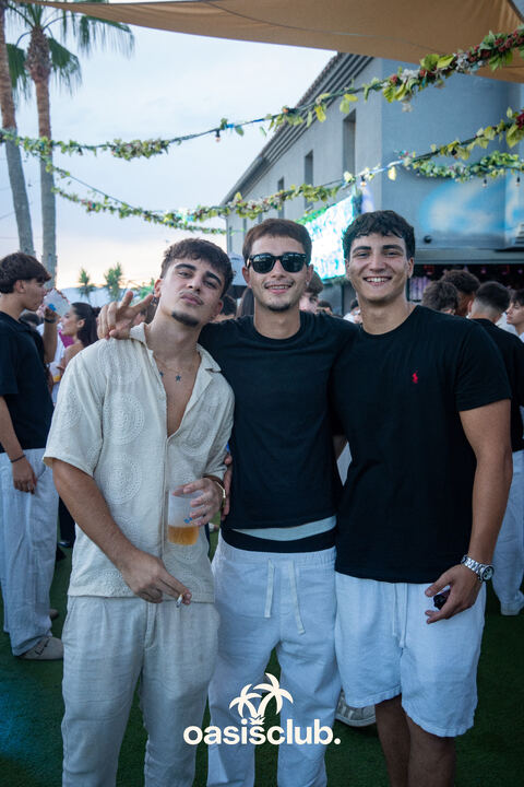oasisclub. | Piratas 9 DE AGOSTO